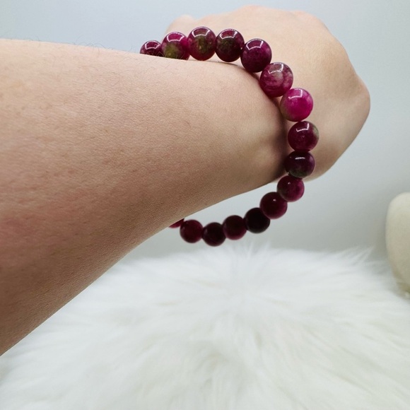 Raspberry melon Beaded Bracelet - Picture 4 of 5